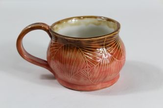 Coffee mug with belly glazed in plum