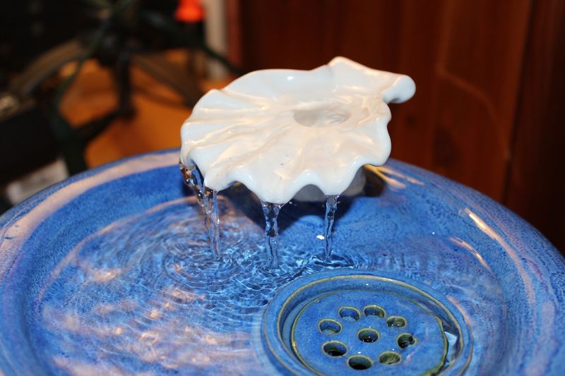 Pet fountain 14-005
