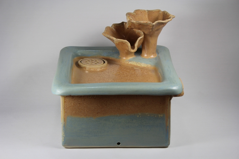 Square pet fountain with flower cascade spout and internal battery