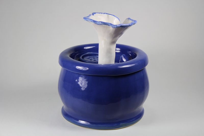 Pet fountain 14-s01