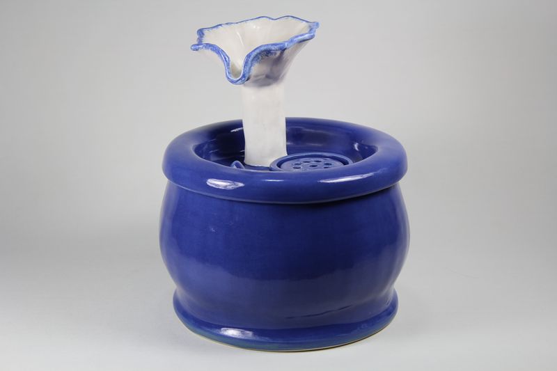Pet fountain 14-s01