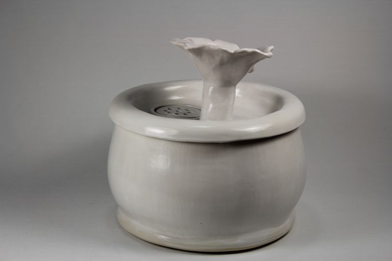 Pet fountain 14-s02