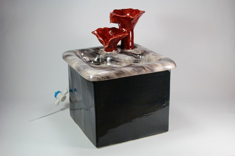 Square pet fountain with flower cascade spout and auto refill system