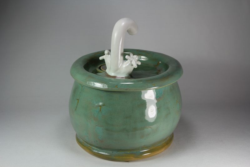 Pet fountain 16-007