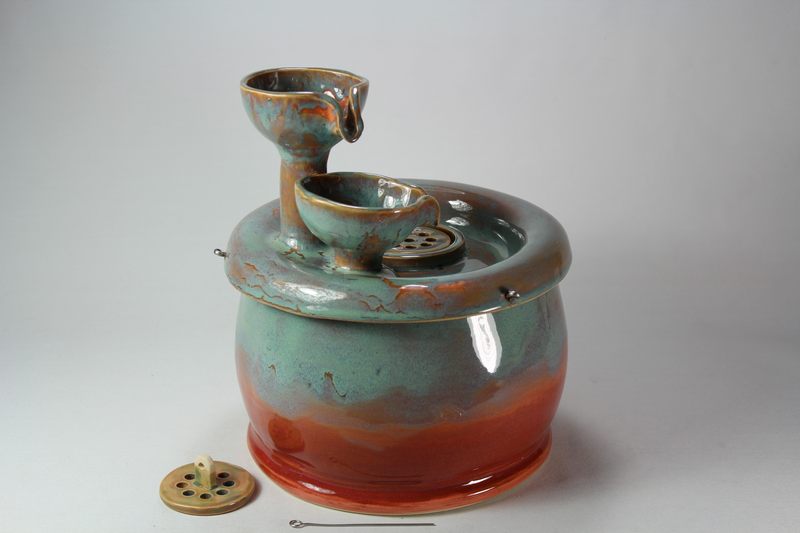 Pet drinking fountain 16-015